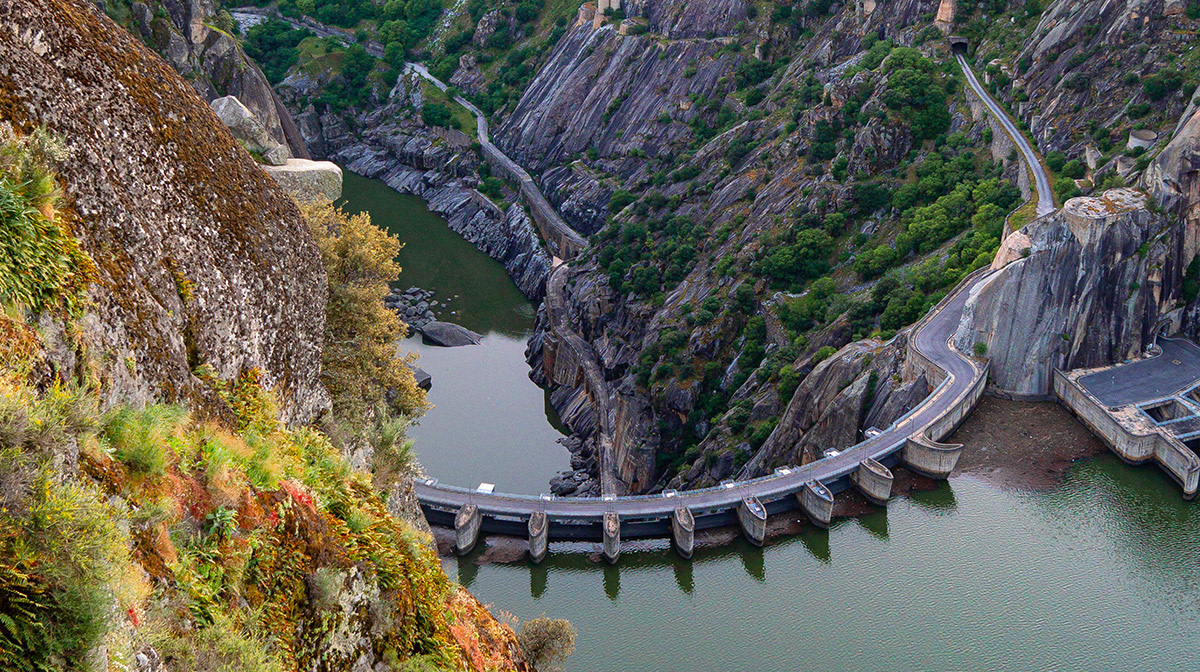 Energia hidroelectrica: Central Hidroeléctirca - presa de Aldeadavila, España